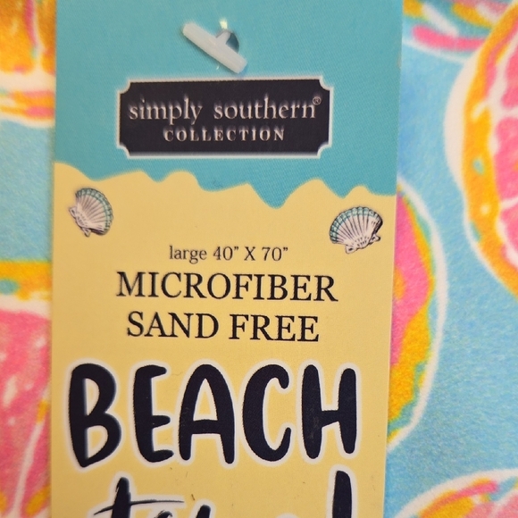 Simply Southern Vibrant Beach Towel Grapefruit Lemons Sand Free Summer Vacation - Picture 2 of 2